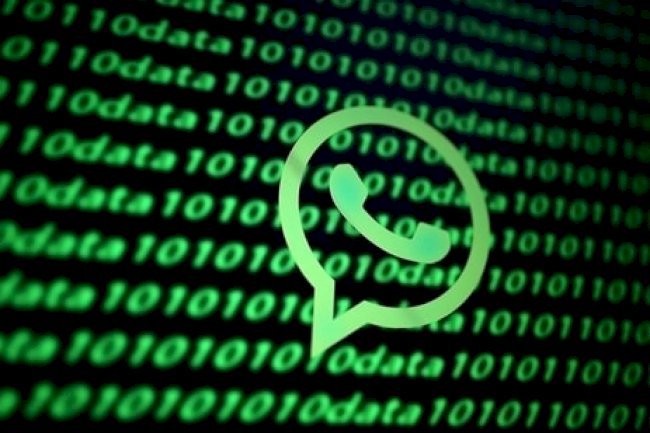 Netizens react with hilarious memes as as Facebook, Instagram and WhatsApp face